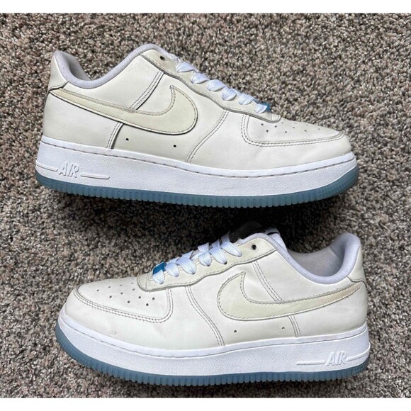 Nike Air Force 1 Low Iridescent UV Size 8 Women's - Picture 1 of 7